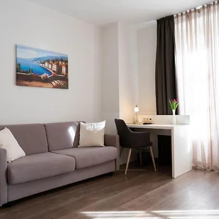 Hotel La Fleur 4*