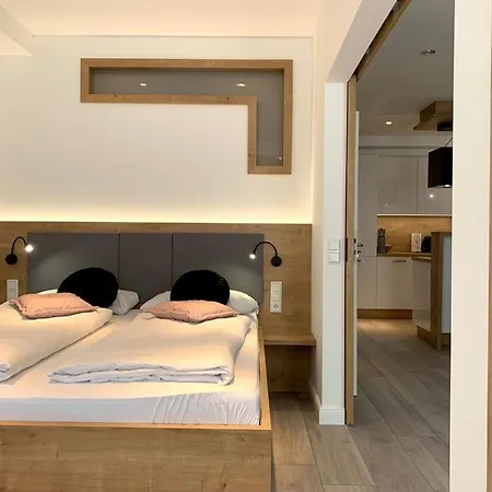 La Fleur Hotel 4*