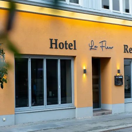 Ξενοδοχείο La Fleur 4*